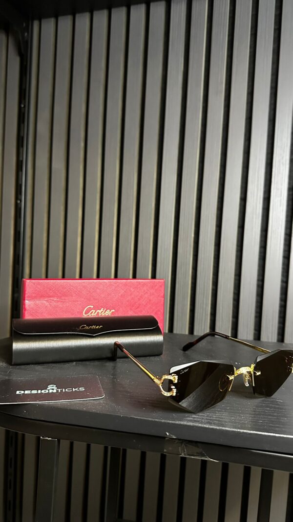 Cartier Goud Met Zwarte Glazen