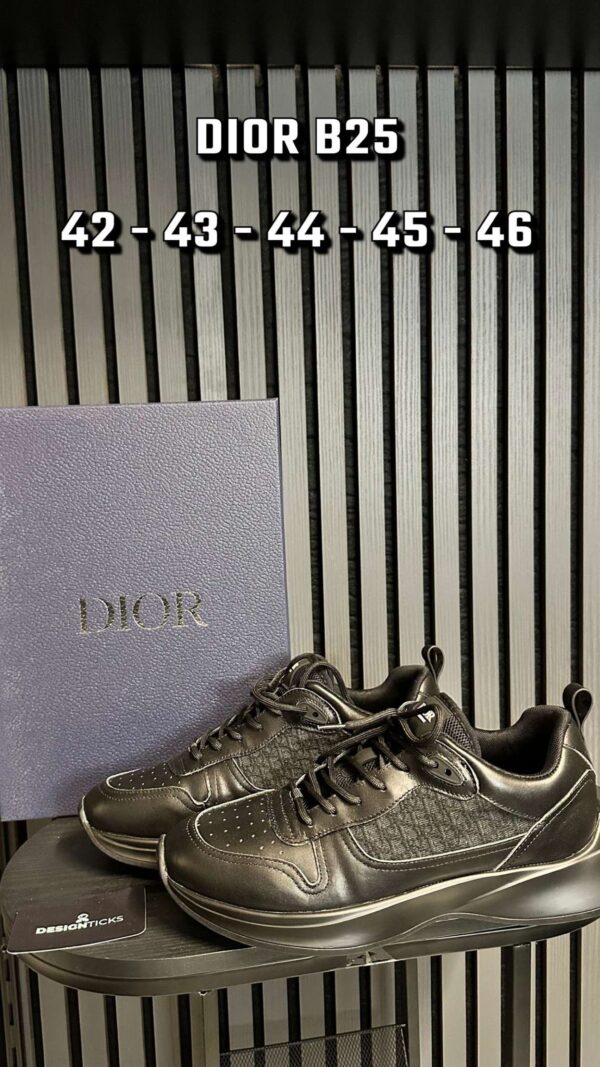 Dior  B25 Sneakers Black
