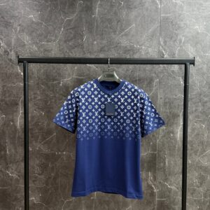 louis vuitton monogram T-shirt blue