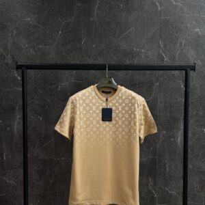 louis vuitton monogram T-shirt Beige