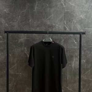 Moncler met zwart logo-patch T-shirt Black