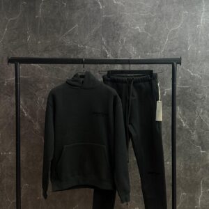 Essentials Fear of God zwart trainingspak