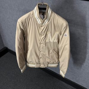 Moncler Bomer Beige Jasje High Quality