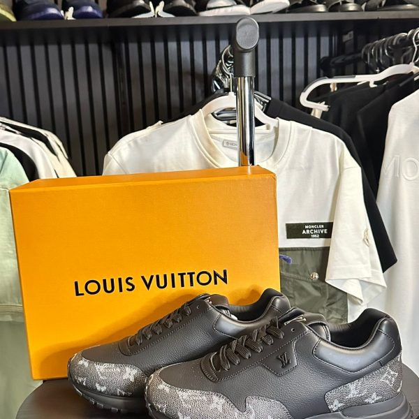 lv schoen